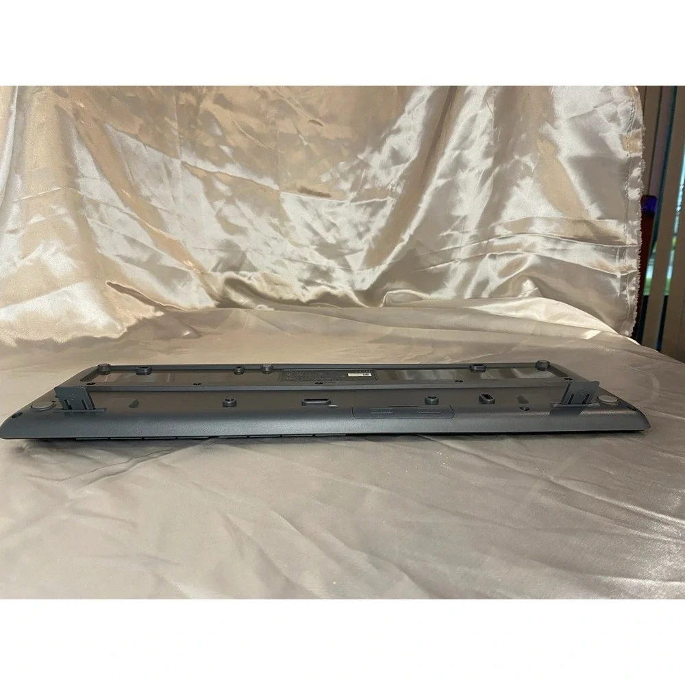 Logitech K270 Wireless Keyboard Untested FOR PARTS- No USB Receiver